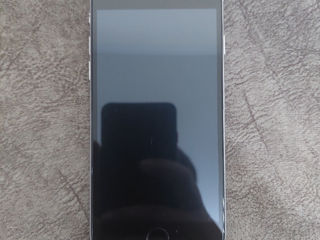 iPhone 6, stare bună, 64 GB, argintiu
 foto 0