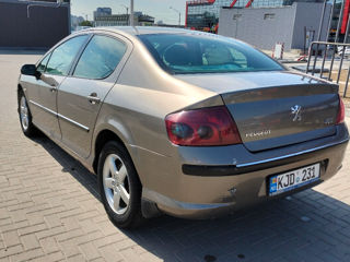 Peugeot 407 foto 6