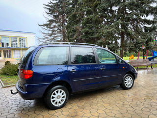 Volkswagen Sharan foto 12