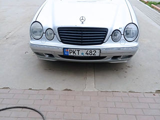 Mercedes E Класс