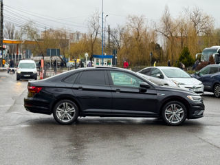 Volkswagen Jetta foto 5