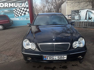 Mercedes C-Class