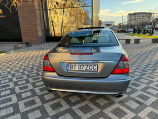 Mercedes E-Class foto 4