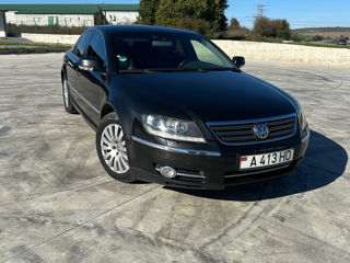 Volkswagen Phaeton foto 6