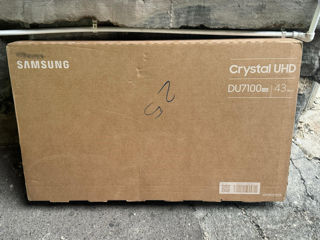 Samsung crystal uhd 43m