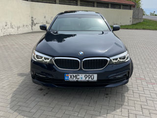 BMW 5 Series foto 4