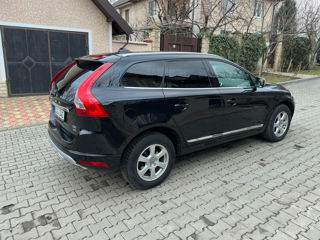 Volvo XC60 foto 6