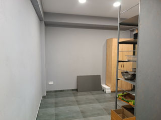 Spaţiu comercial parter 46 m2 foto 8