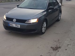 Volkswagen Jetta foto 1