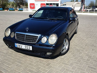 Mercedes E-Class