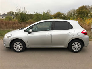 Toyota Auris foto 2