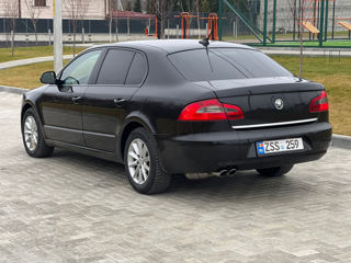 Skoda Superb foto 4