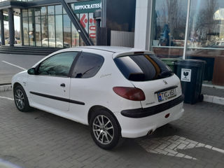 Peugeot 206 foto 3