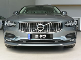 Volvo S90 foto 1