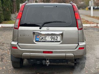 Nissan X-Trail foto 6