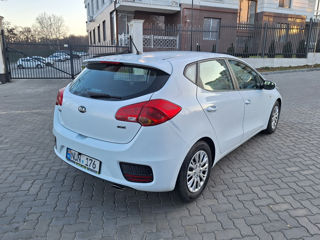 KIA Ceed foto 3