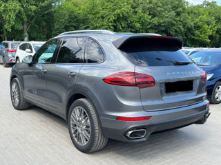 Porsche Cayenne foto 5