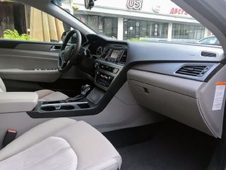 Hyundai Sonata foto 3