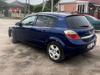 Opel Astra foto 3