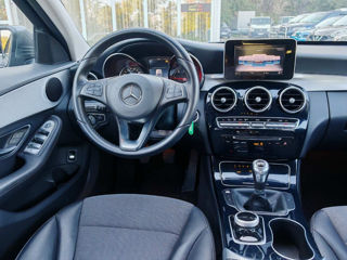 Mercedes C-Class foto 10