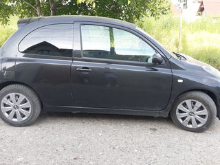 Nissan Micra foto 3