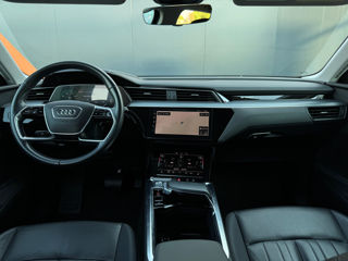 Audi e-tron foto 10