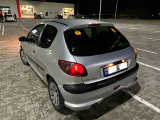 Peugeot 206 foto 4