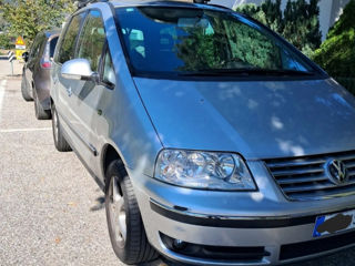 Volkswagen Sharan foto 2