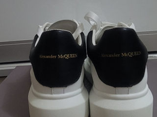 Alexander mcqueen foto 2