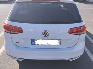 Volkswagen Passat foto 3