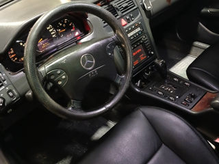 Mercedes E-Class foto 5