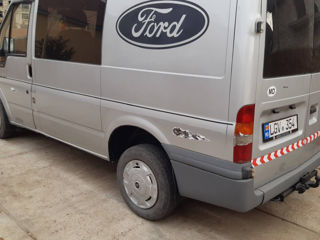 Ford Tranzit foto 10