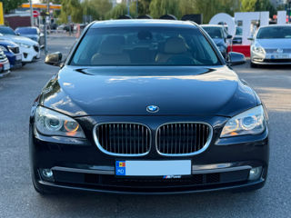 BMW 7 Series foto 2