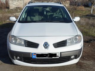 Renault Megane foto 1