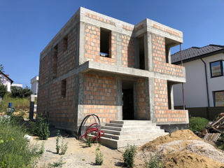 Casa in constructie +5 ari