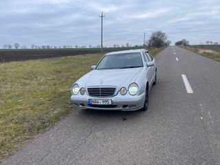 Mercedes E-Class