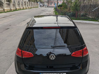 Volkswagen Golf foto 2