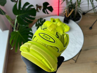 Balenciaga Track Trainer Neon Green foto 5