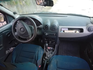 Dacia Logan foto 5