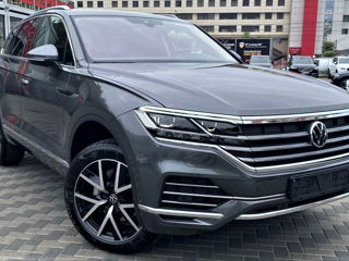 Volkswagen Touareg foto 5