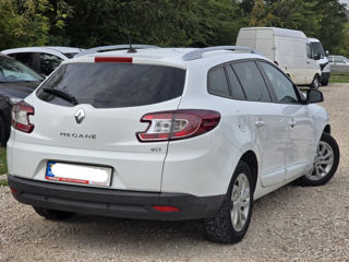 Renault Megane foto 2