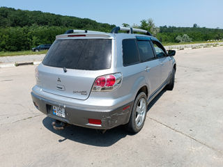 Mitsubishi Outlander foto 5