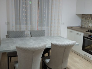 Apartament cu 2 camere, 80 m², Centru, Comrat foto 5