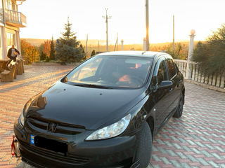 Peugeot 307 foto 1