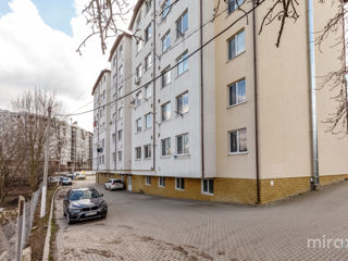 Apartament cu 2 camere, 63 m², Centru, Ialoveni foto 12