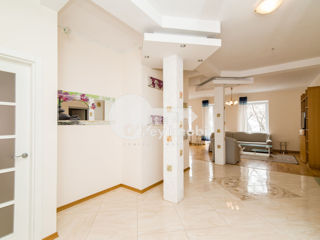 Apartament cu 3 camere, 120 m², Centru, Chișinău foto 17