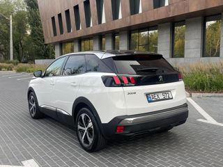 Peugeot 3008 foto 2