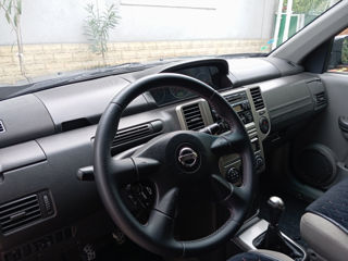 Nissan X-Trail foto 6