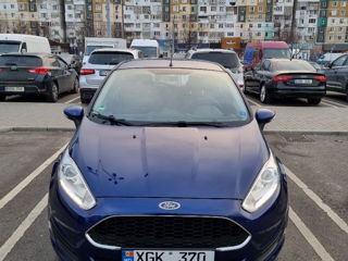 Ford Fiesta foto 6