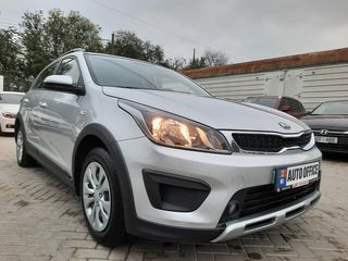 KIA Rio X-Line foto 8